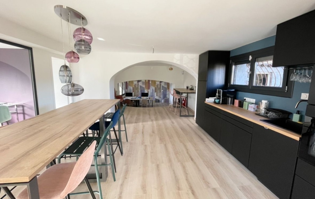 Annonces LAVERUNE : Local / Bureau | SAINT-JEAN-DE-VEDAS (34430) | 6 m2 | 480 € 