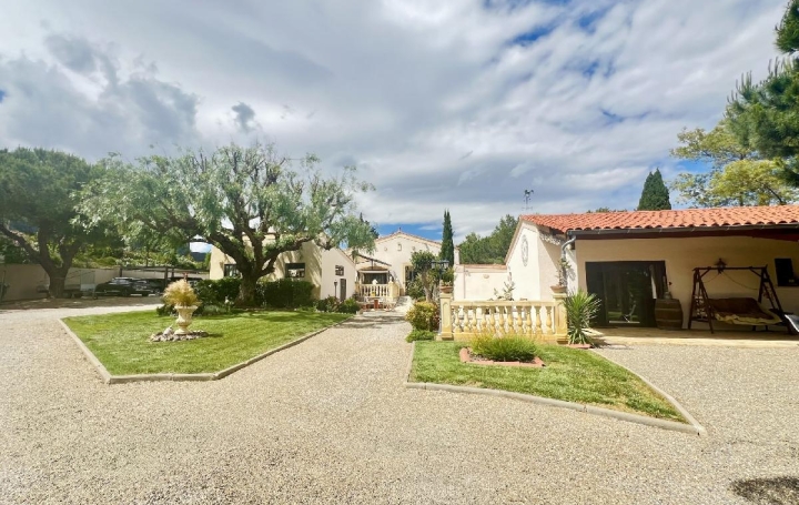 Villa   MONTPELLIER  207 m2 499 000 € 